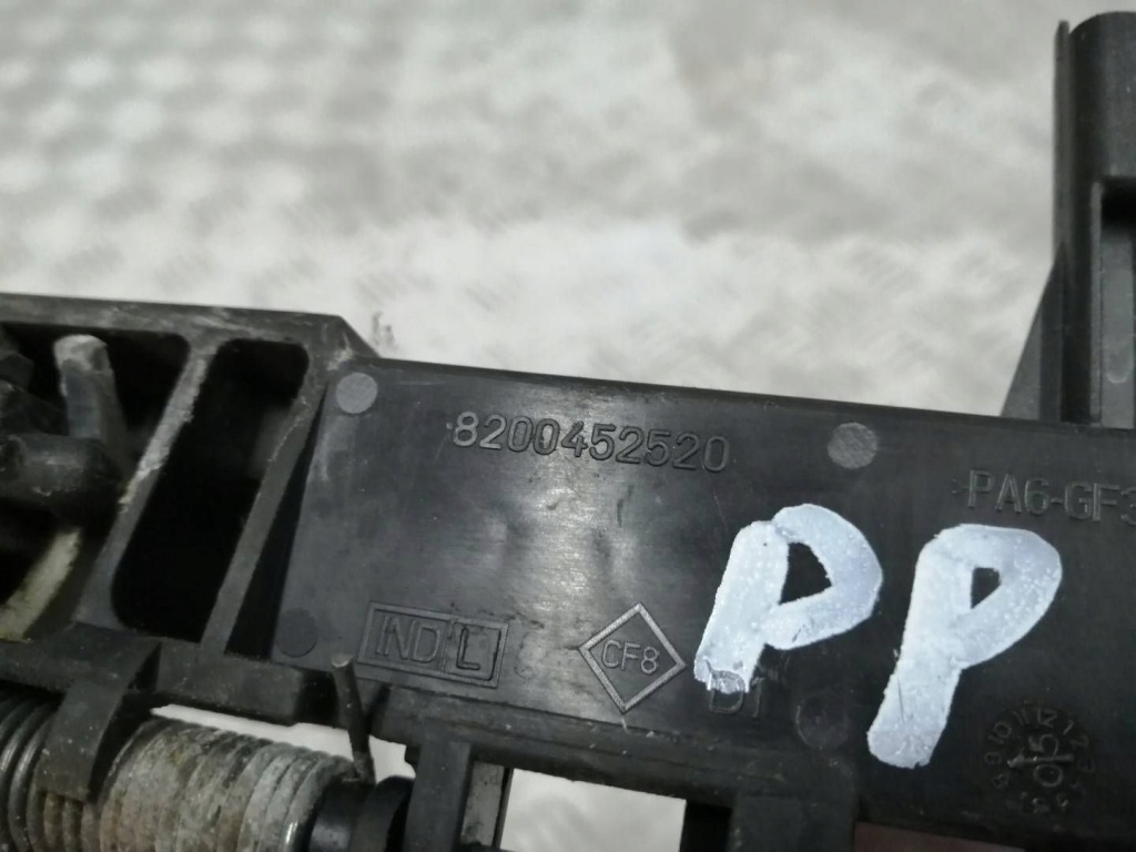 Ручка права передня зовнішня renault espace iv 8200452520 Доставка