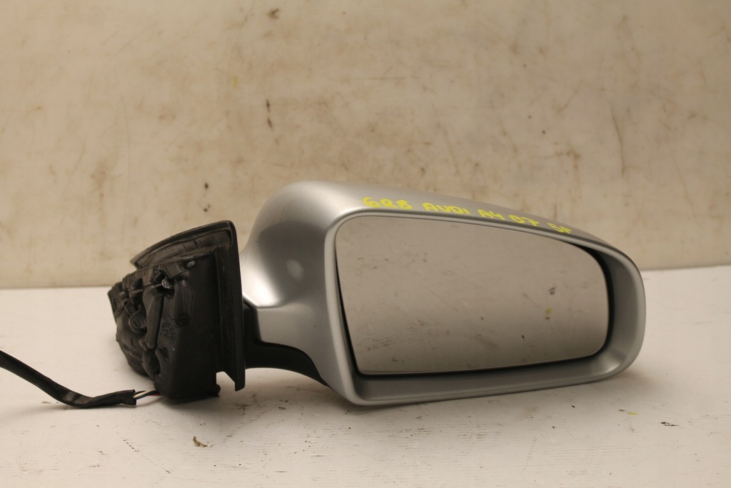 фото №7, Audi a4 b7 04r- зеркало правое 5 pinów ly7w