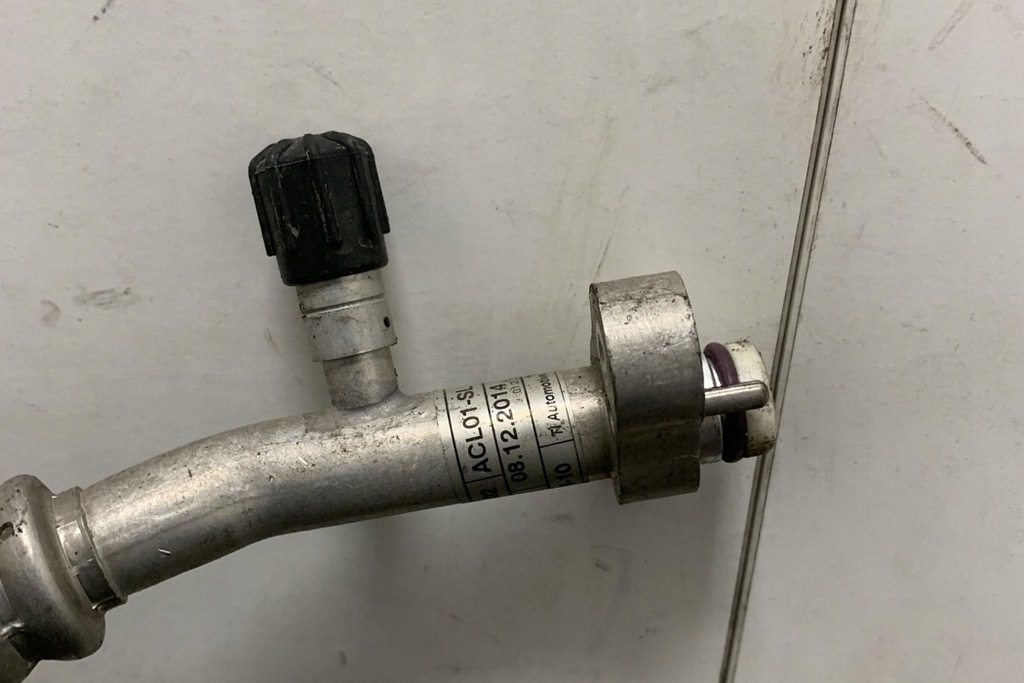 фото №8, Трубки кондиционера bmw 2 coupe f22, f87 9334689 3.0l бензиновый 240kw 2015