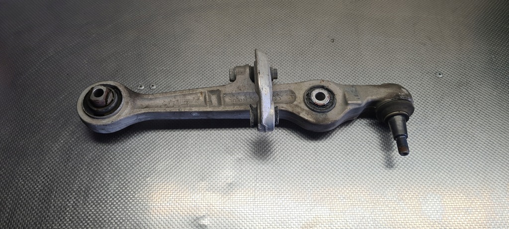 фото №1, Audi a4 b6 важіль перед правий