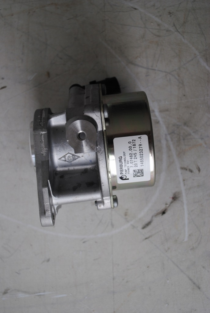 Купити Насос вакуум 146502327r