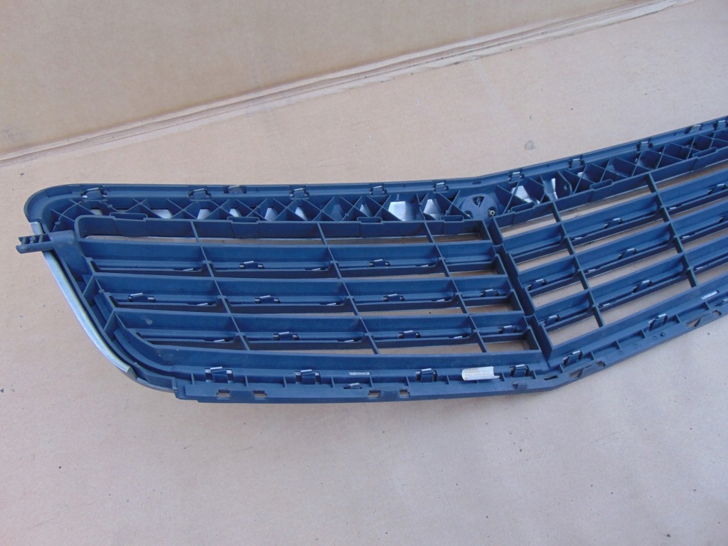 фото №9, Решітка радіатора решітка радіатора mercedes w204 a2048801283