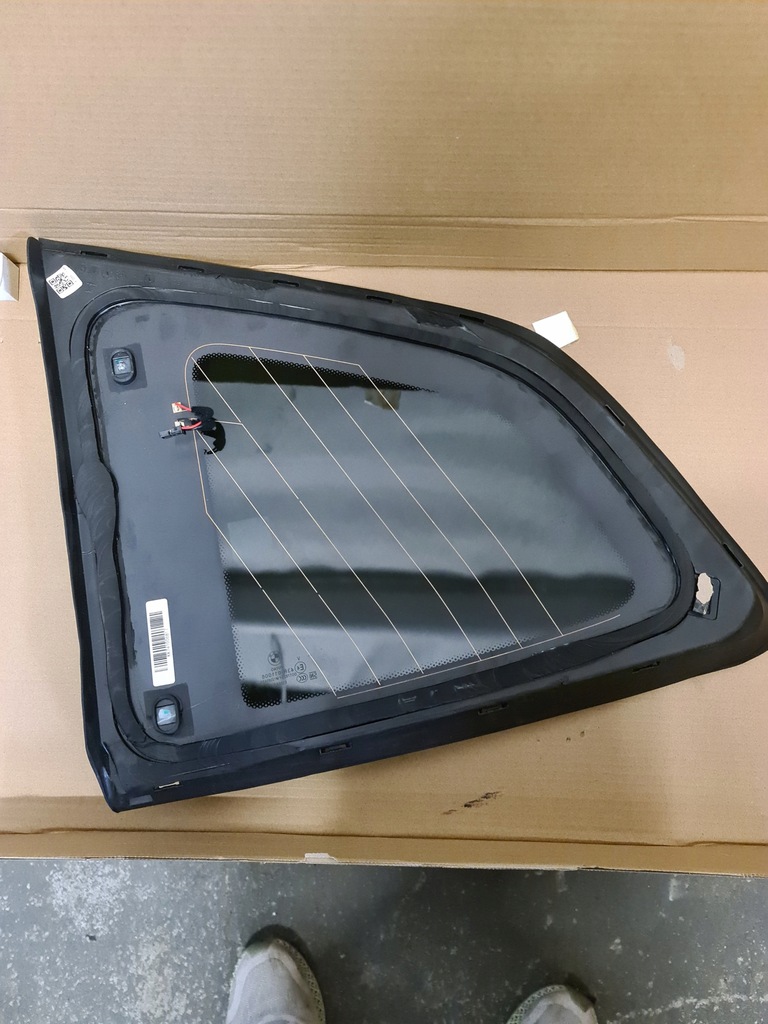 фото №2, Скло права задня bmw ix3