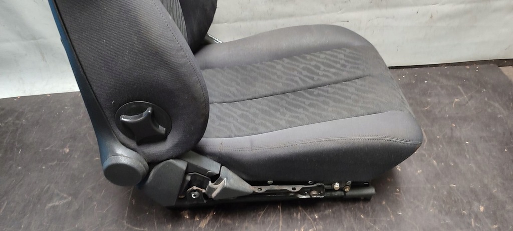 фото №12, Сиденье сиденья комплект mercedes w208 2,0 компрессор