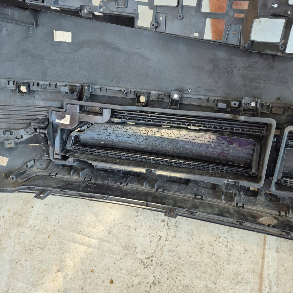 фото №16, Hyundai ioniq 5 v 21- бампер перед передний жалюзи pdc 86511-gi000