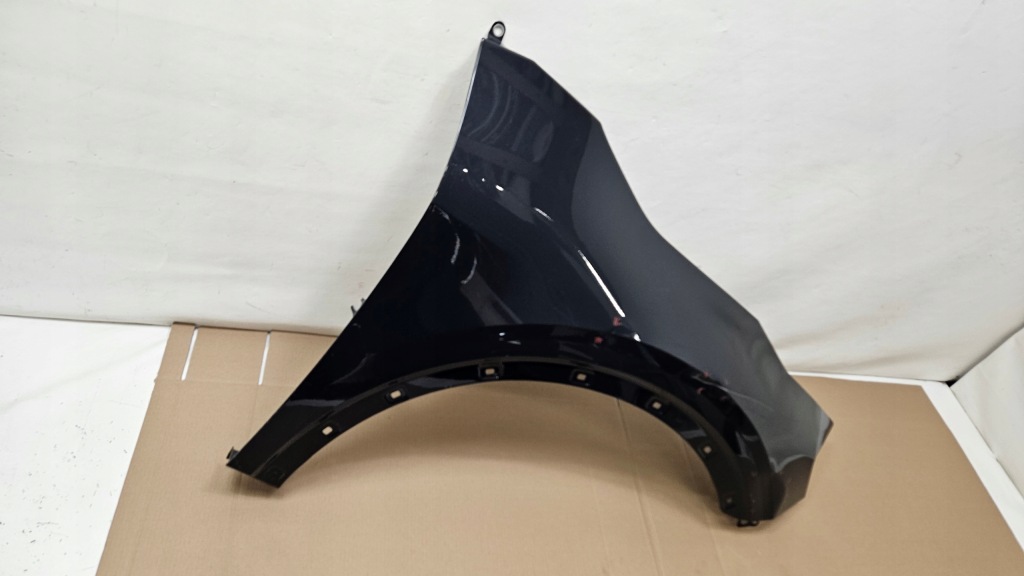 Крыло  правый  перед передний kia sportage v 5 оригинальный с Разборки