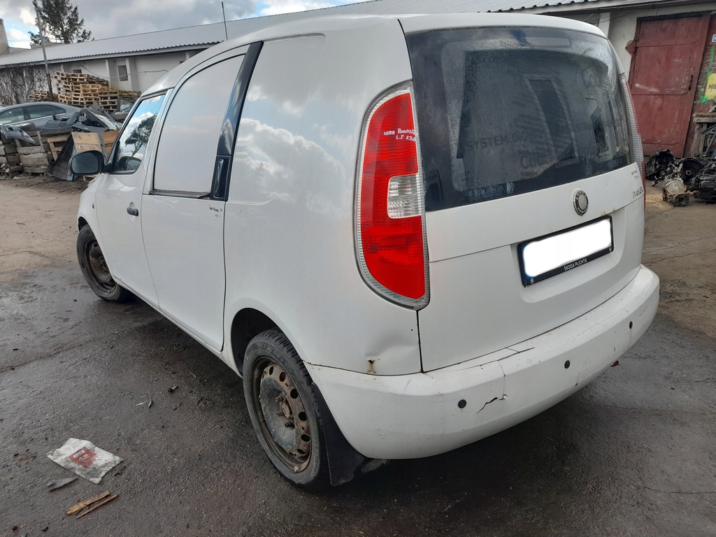 фото №15, Skoda roomster praktik лампа левый задняя левая задняя