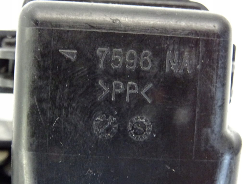 фото №9, Outlander iii lift коробка реле кронштейн 2015-