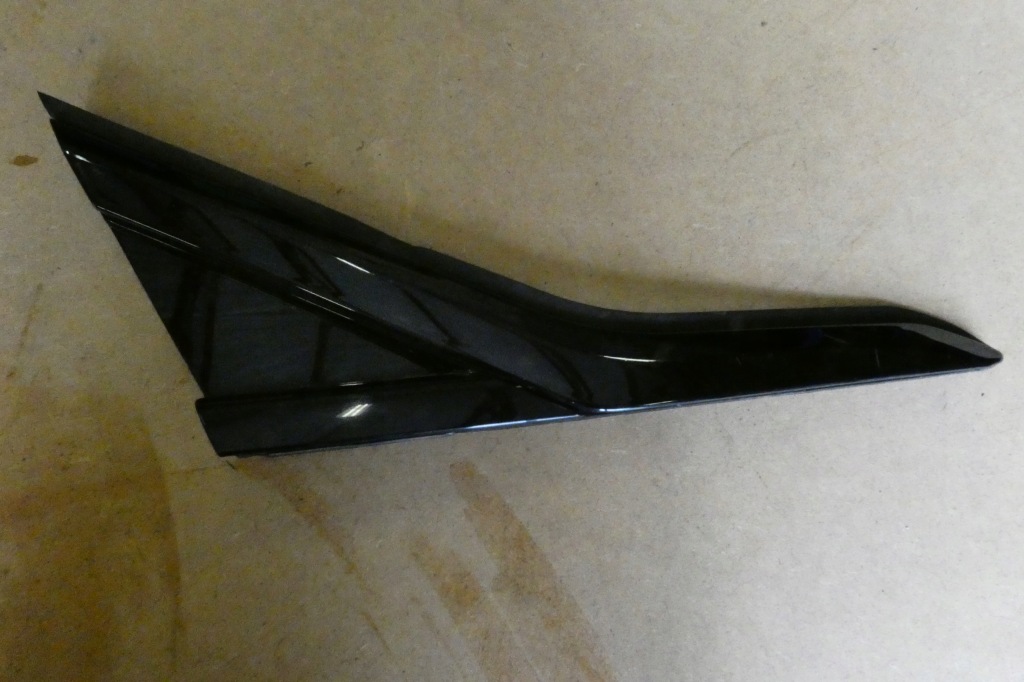 фото №1, Mg mg4 трикутник крила 11198220