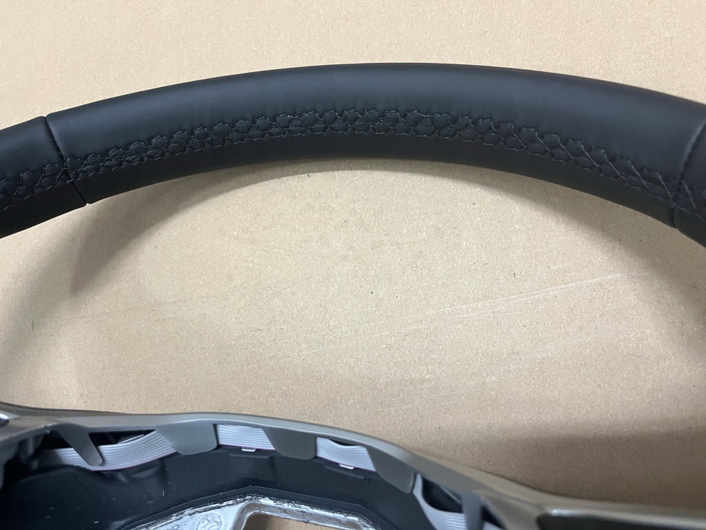 фото №7, Воздуховод кожа мультифункция vw caddy 2k7 vw t6.1 multivan golf + модуль