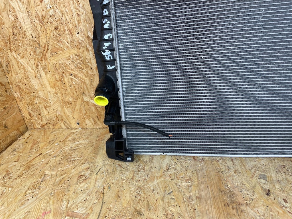 Радиатор воды bmw f45 f48 mini f55 f56 f57 f60 8645783 Цена