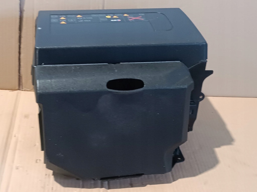 фото №1, Захист кришка акумулятор opel vivaro b trafic iii 244970004r