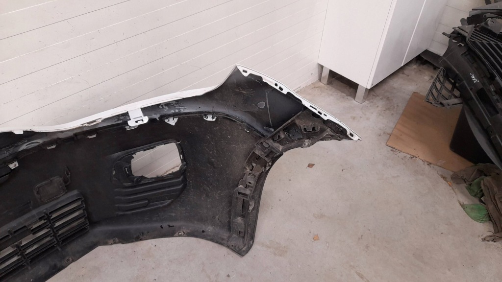 Бампер передній fiat doblo 3 22- 984789077 Зі Шроту