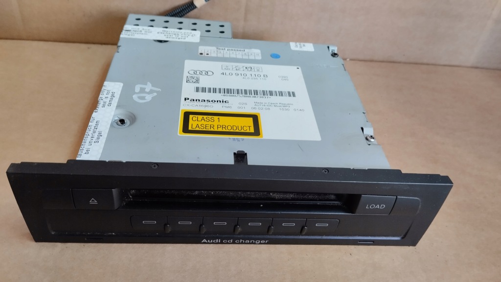 фото №1, Чейнджер дисков cd audi q7 4l 4l0910110b