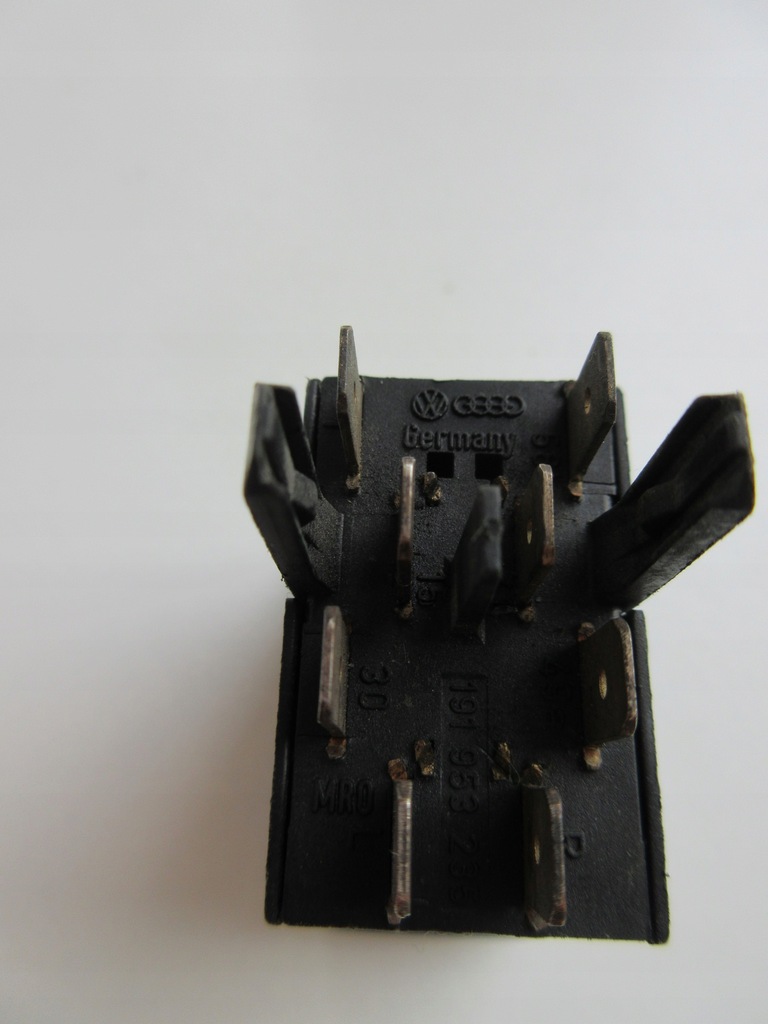 фото №14, Вимикач аварійних vw golf ii jetta 191953235