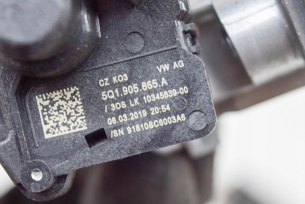 фото №7, Volkswagen e-golf mk7 замок запалювання з ключ 5q1905865a 1k0905851 5g0959752d