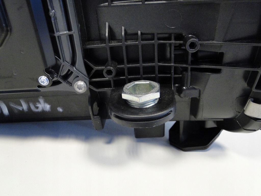 Mercedes c klasa 206 фара передня ліва led high performance a2069066104 в Україні