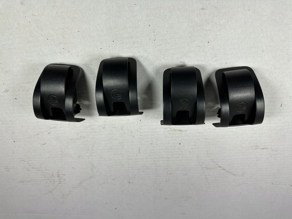 фото №1, Leon iii golf vii кріплення isofix 5g0887233c