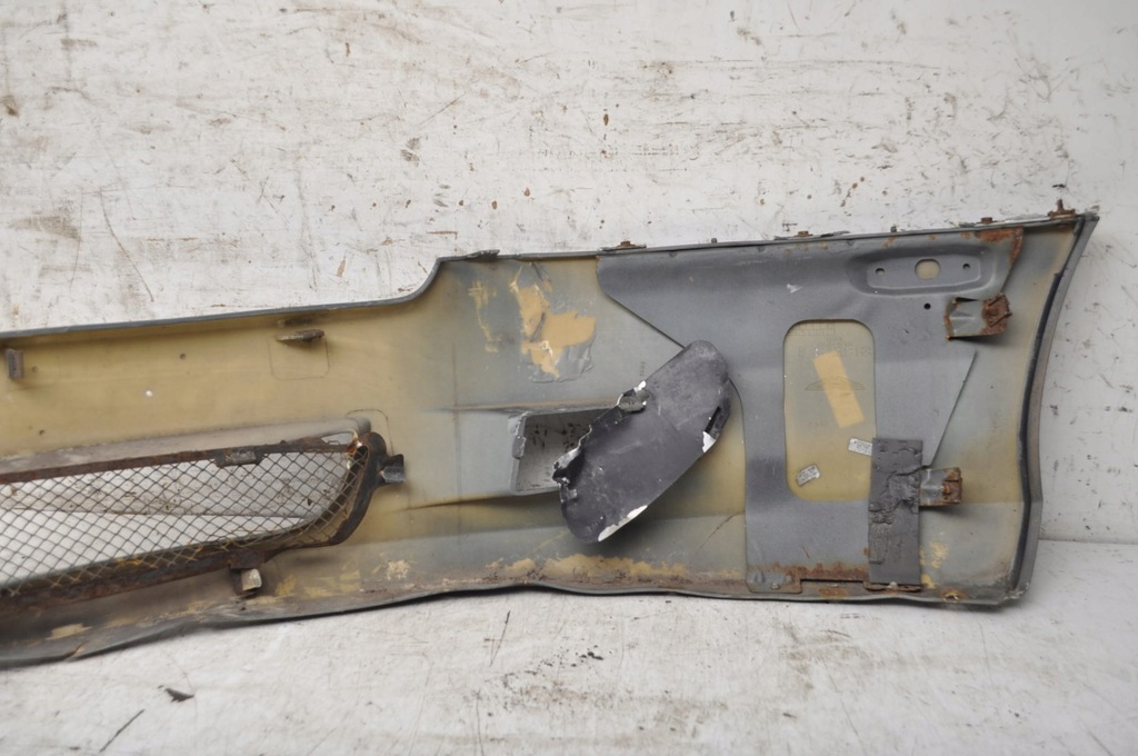 фото №9, Aston martin db9 бампер перед передній