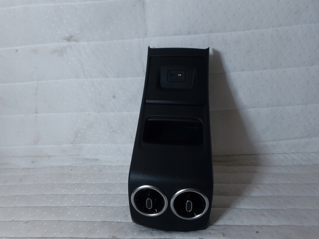 фото №1, Захист задня тунель середній решітка usb mercedes w177