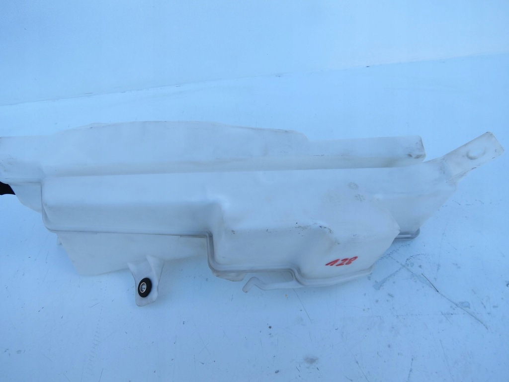 фото №13, Бак омивача + помпа volvo s90 2.0 v90 31662428 31662426