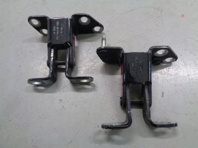 фото №1, Ford ecosport mk2 15 петли крышки задняя комплект