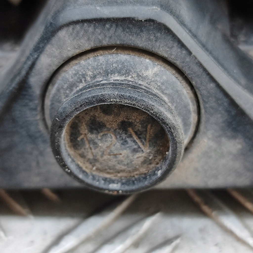 фото №6, Bmw x5 g05 2022 кронштейн na кружка панели приборной панели