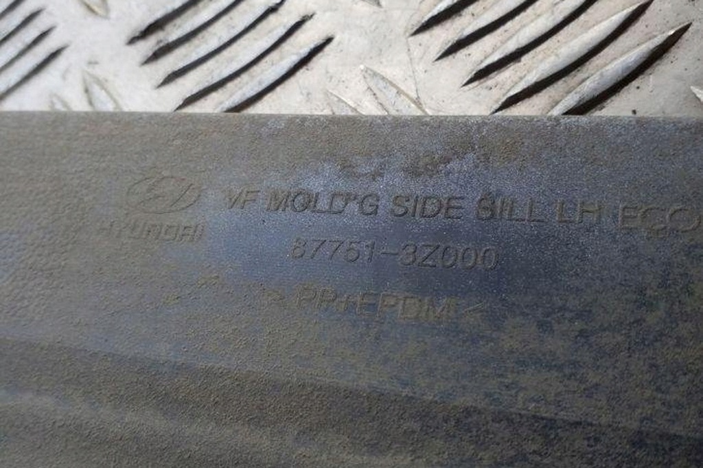 фото №8, Накладка порог левая hyundai i40 vf 877513z000 1.7l дизель 100kw 2014