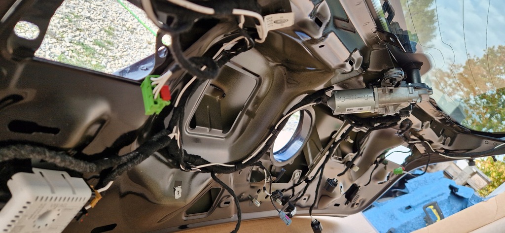 фото №4, Кришка багажника vw t-roc r lift w колір lc9x nowa оригінал