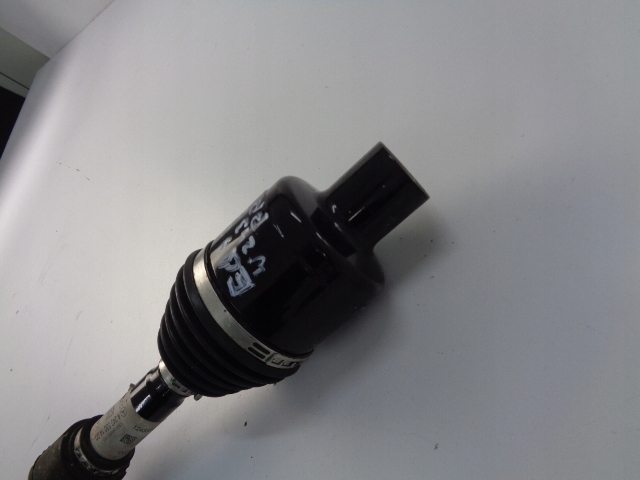 Привідний вал лівий правий перед mercedes eqa 250 w243 2021 rok Доставка