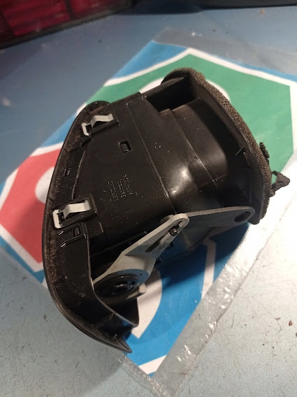 фото №5, Правая решётка обдув vw lupo