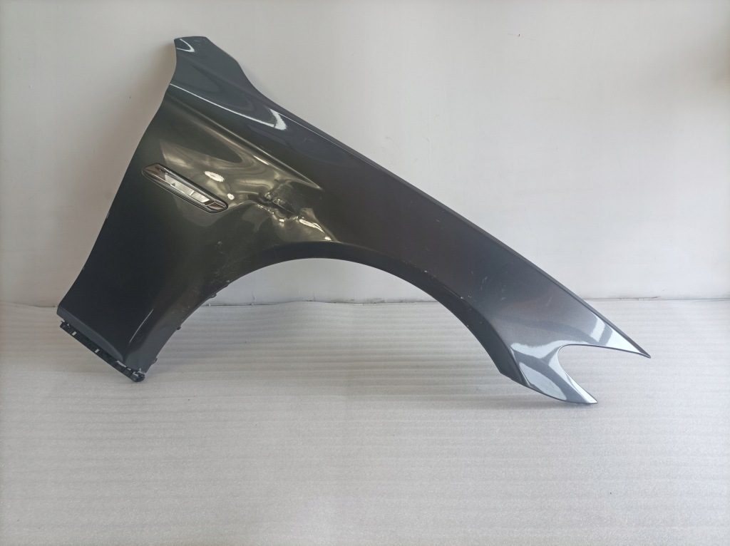 Купить Bmw f10 f11 крыло  правый  перед