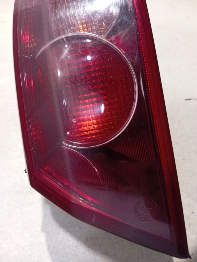 Лампа правий задній alfa romeo 159 1.9 jts 60691363 Доставка