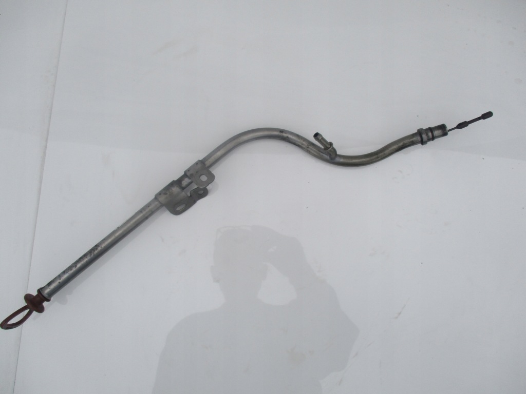 фото №1, Щуп щуп трубка оливи mercedes c-klasa w205 1.6 cdi bluetec c180 c200