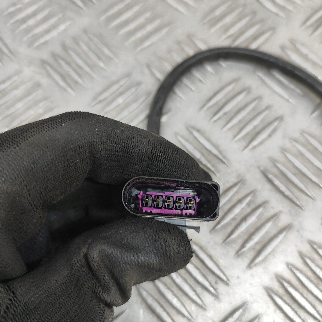 фото №6, Audi a4 s4 b9 8w 2015 датчик лямбда-зонд