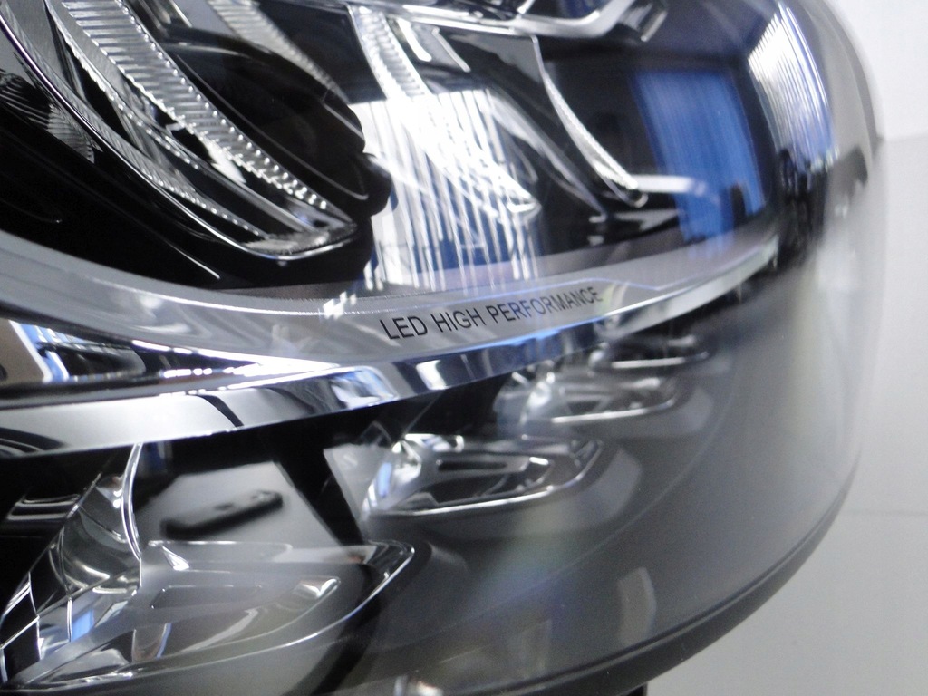 фото №11, Mercedes c klasa 205 w205 лампа правая led