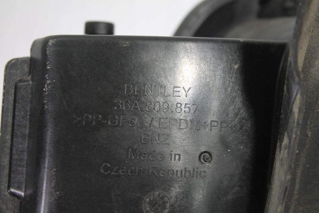 фото №6, Кришка заливної пального 36a809857 bentley bentayga 15-