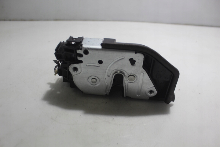 фото №1, Замок левый задняя дверь bmw 3 318d f30