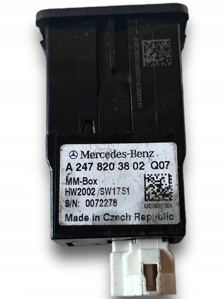 фото №3, Mercedes w247 роз'єм usb a2478203802 m