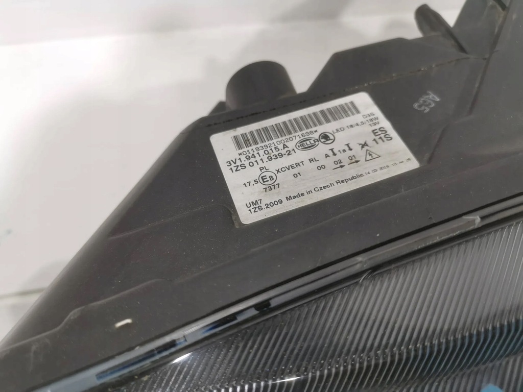 фото №13, Права - ліва лампа фара skoda superb iii 2015-2019 oryg całe !!!