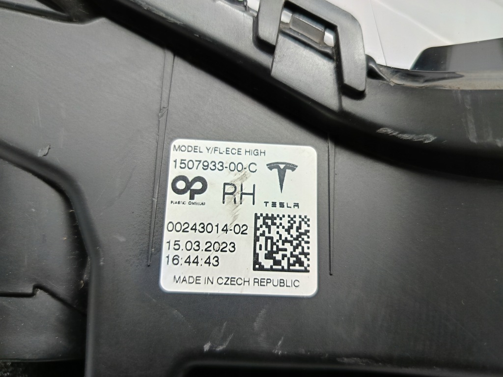 Tesla model y my 20-протитуманна фара drl правий фара протитуманна led 1507933-00-c Зі Шроту