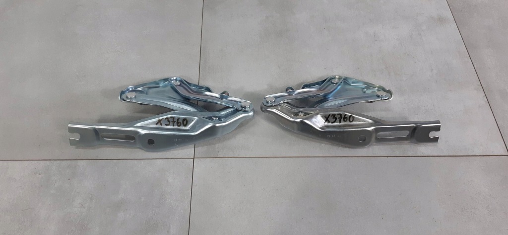 Купити Skoda kamiq петлі капот 654823302 654823301