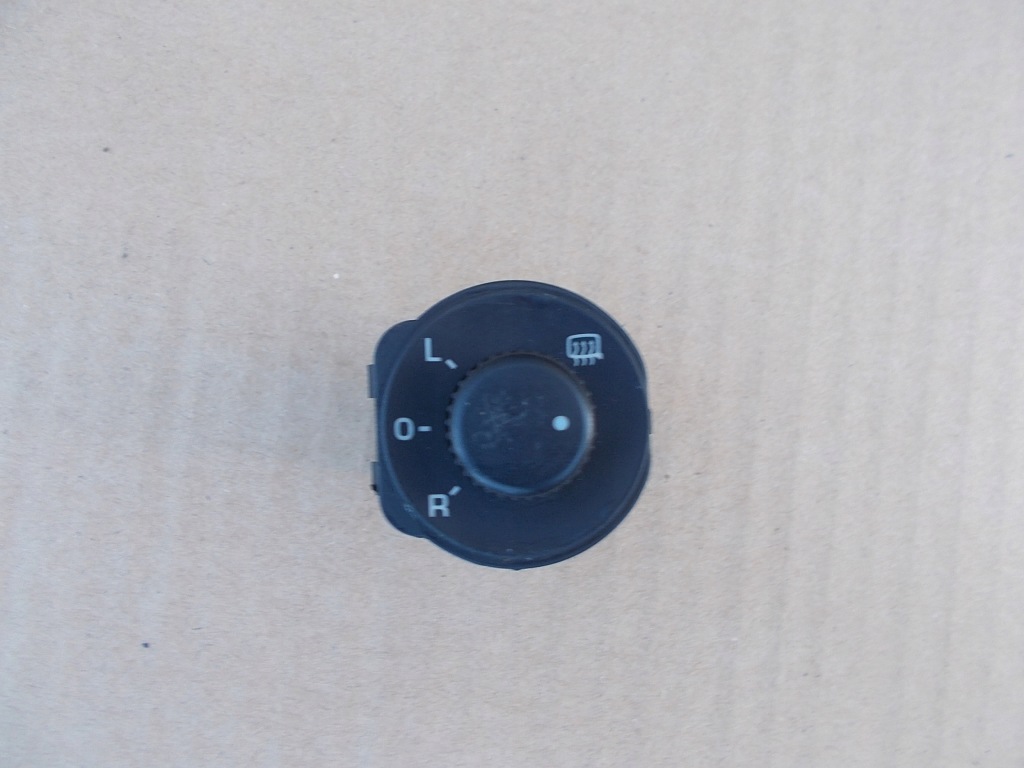 фото №1, Перемикач регулювання дзеркал skoda octavia ii eu