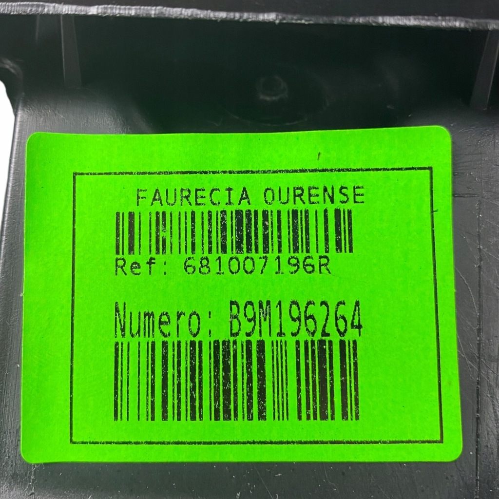 фото №16, Приборная панель приборная renault megane iii 681007196r