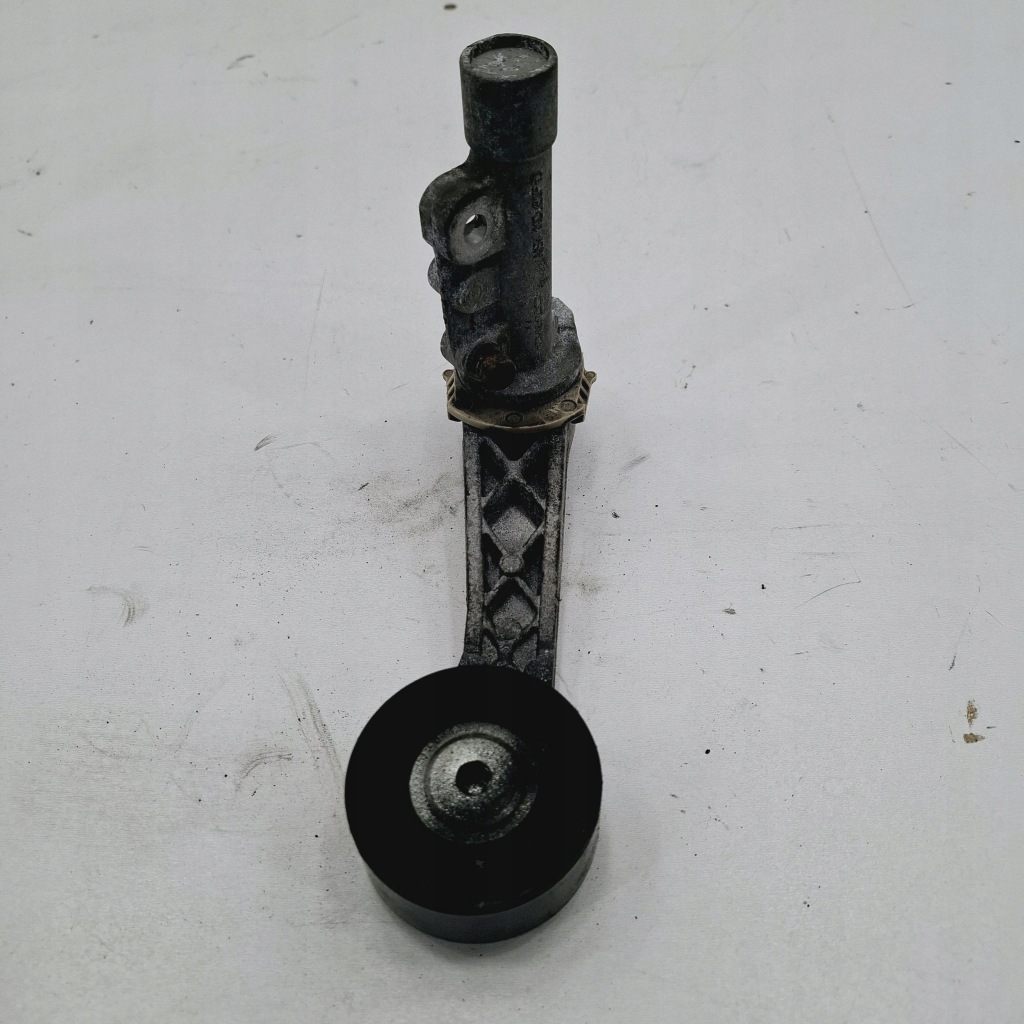 2008 mini one - cooper купе r56 натягувач ремінь генератора Ціна