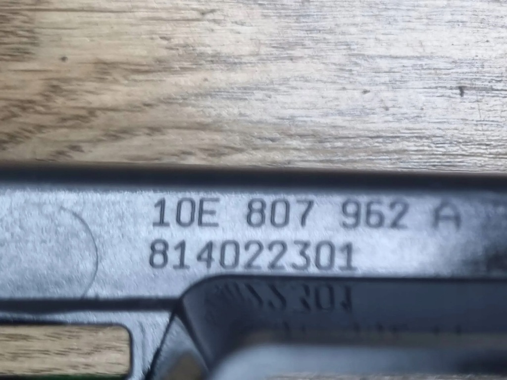 фото №5, Молдинг pod фара передняя правая seat cupra born 10e807962a