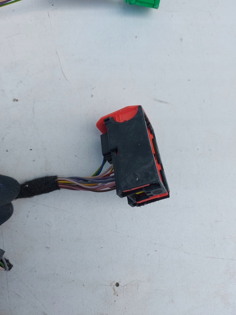 фото №7, Электропроводка салона peugeot 308 ii t9 eu