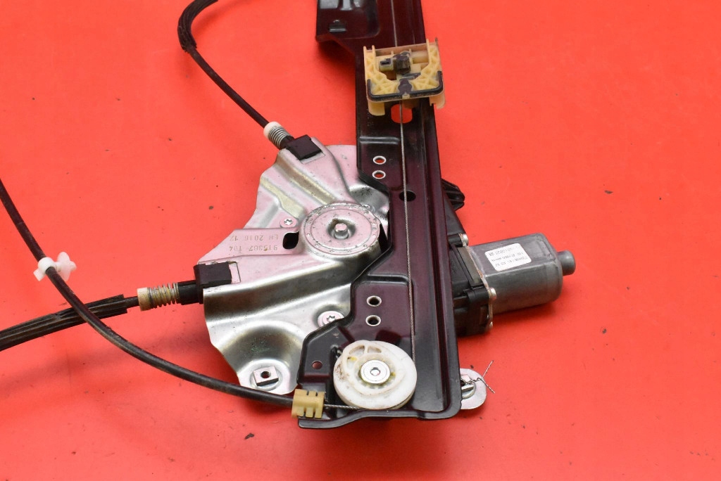 Підйомник скло лівий перед eu 13260137 opel zafira c 12-16 Ціна