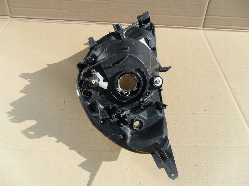 фото №11, Honda jazz 2 2005-2008 фара лампа правая