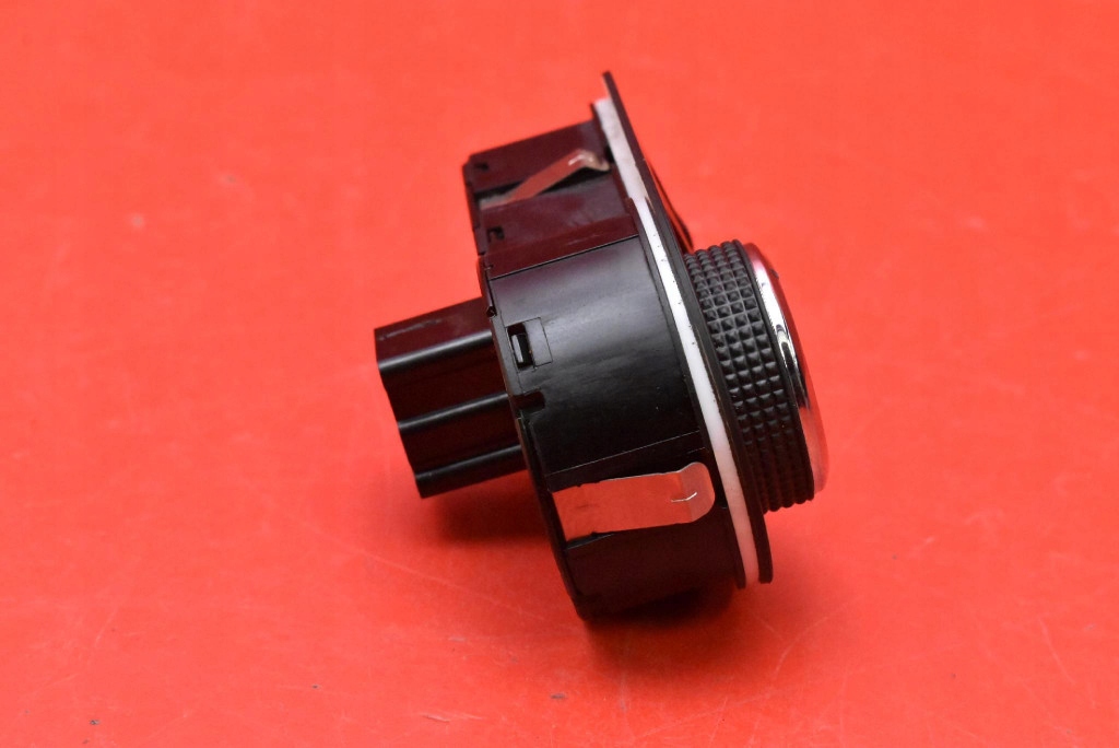 Выключатель переключатель света 13294816 opel zafira c 12-16 в Украине